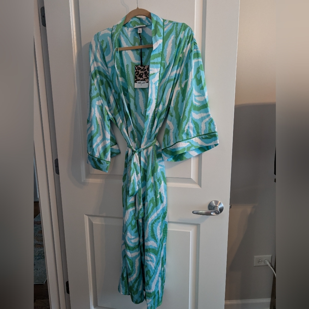 Diane Von Furstenberg Green and Blue Patterned Garment